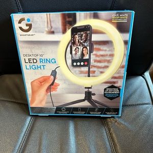 Desktop 10 inch LED Ring adjustable tripod Light with 10 brightness settings